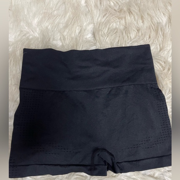 Workout XSmall Gym Shorts 3Pk - Picture 2 of 8